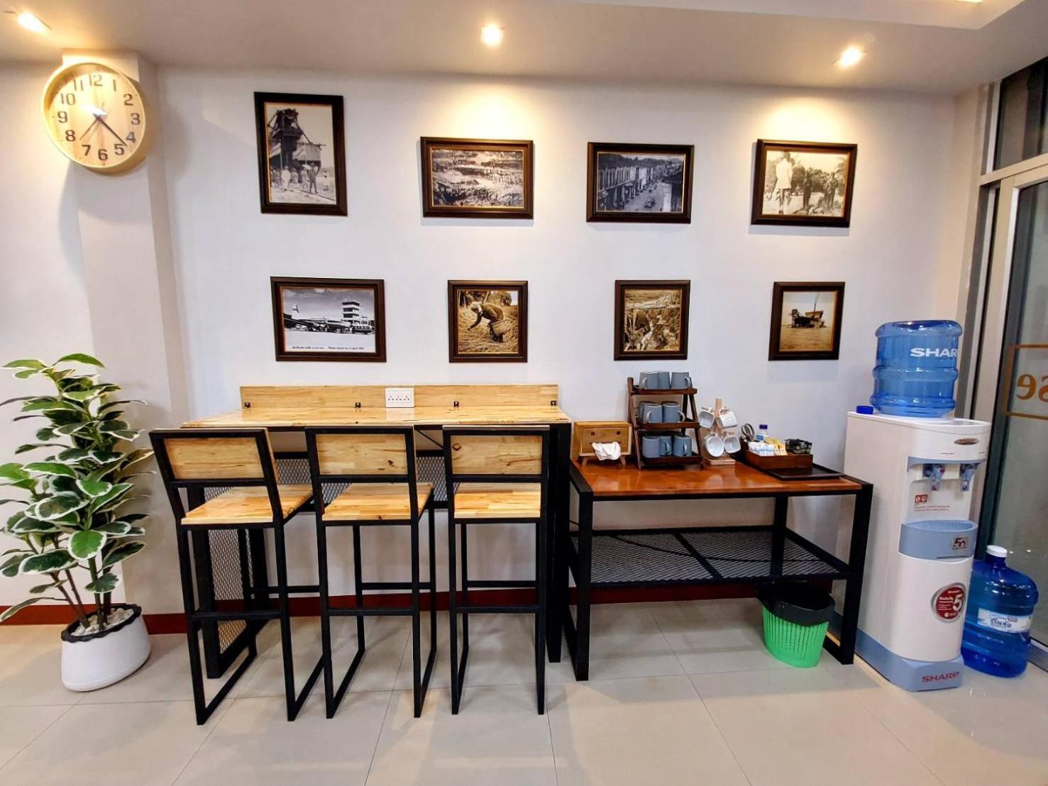 Хостел Benetti House Patong Экстерьер фото